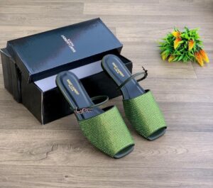 YSL STUDDED SLIDE IN SIZE 37/42 FULLY BOXED