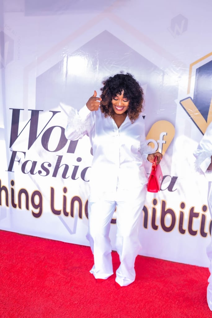 Quality thick Duchess Two Piece