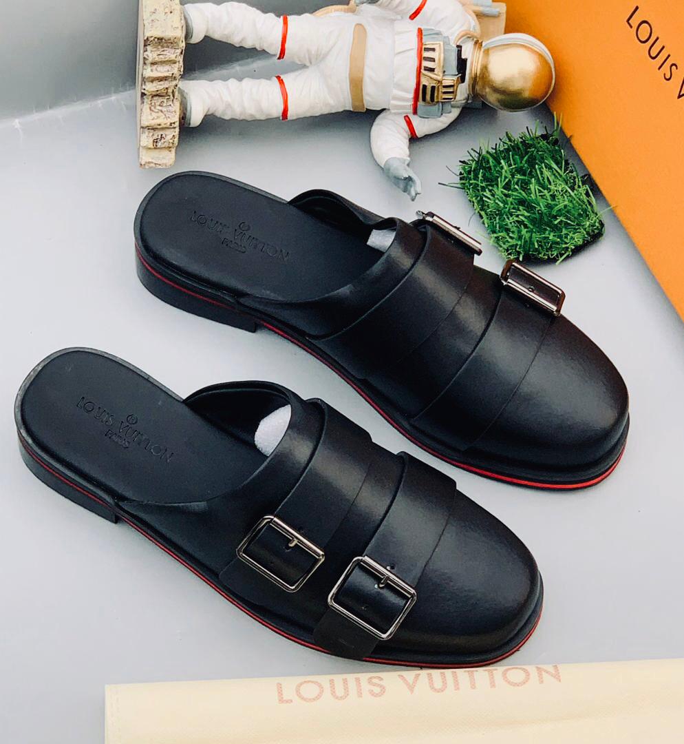 CHRISTIAN LOUBOUTIN HALF